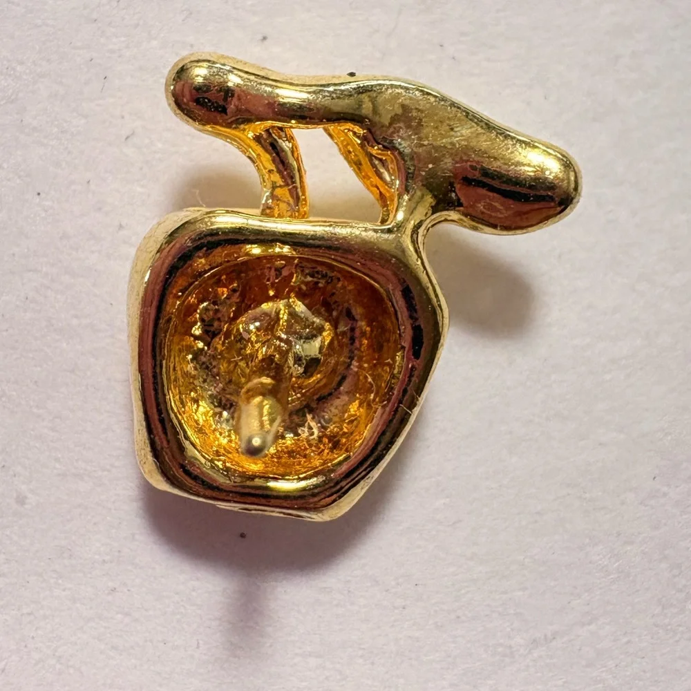 Vintage Gold plated Apple pin Brooch